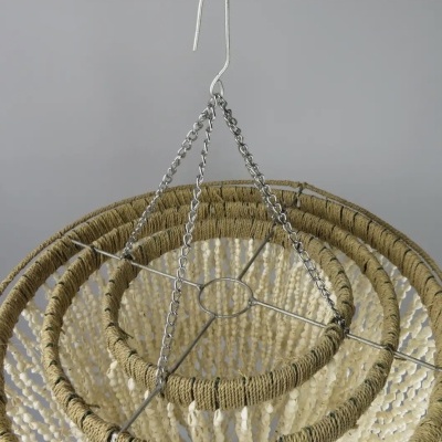 Pendente de conchas - Capuz Saia em camadas