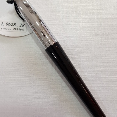 Caneta Jaguar com aparo em ouro