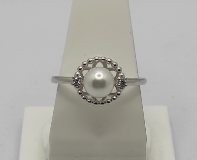 Anel de prata com pérola