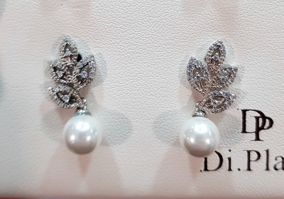 Brincos prata com pérolas