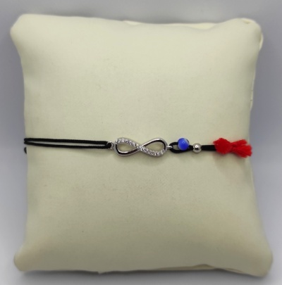 Pulseira de prata com fio macramé infinito