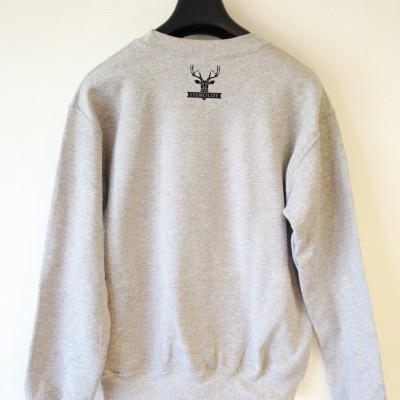 https://parallax.lojasonlinectt.pt/product/geometric-deer-sweater