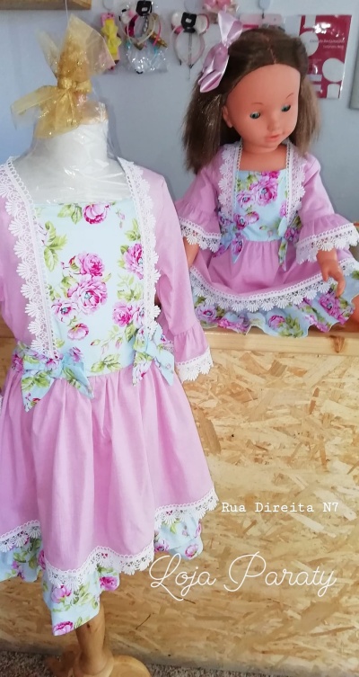 Menina 4 anos aos 16 anos