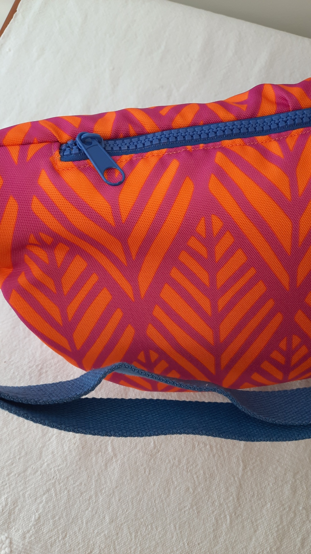Bolsa de cintura rosa e laranja Bolsa de cintura rosa e laranja