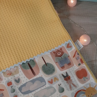 Mantinha animais coloridos