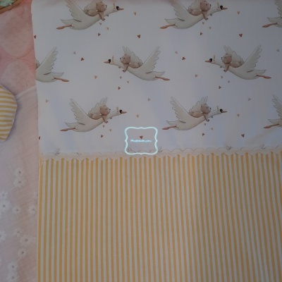 Mantinha Cegonha e ursinho