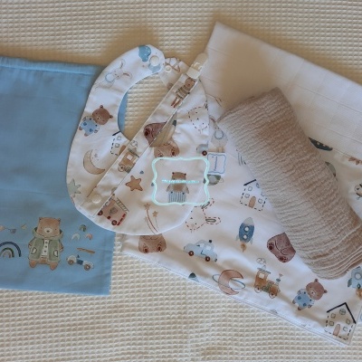 Ursinho e arco-íris