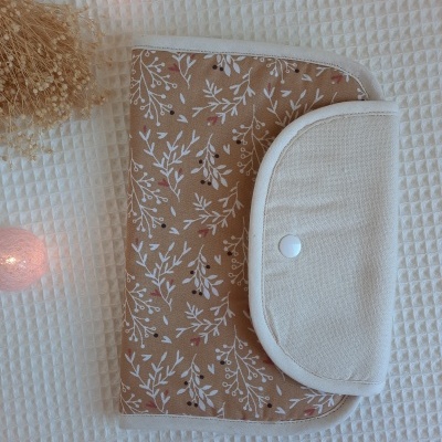 Porta-documentos em linho