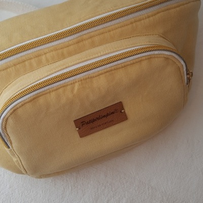 Bolsa de cintura flores amarela