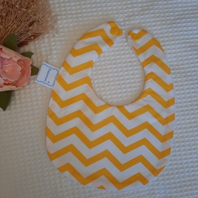 Babete zig zags amarelo