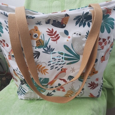 Saco Selva animada