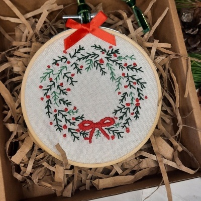 Bordado Coroa de Natal