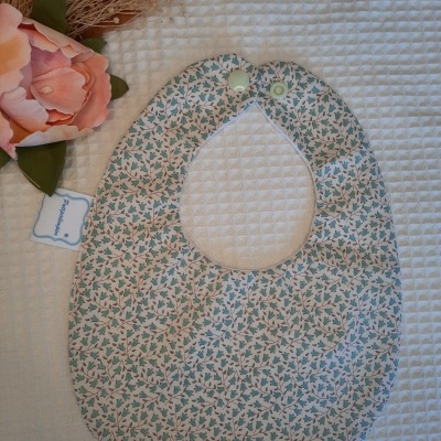 Babete flores verde água