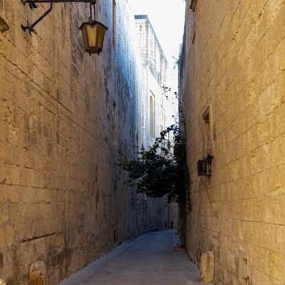Rua em Mdina