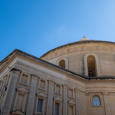 Basílica de Mosta exterior