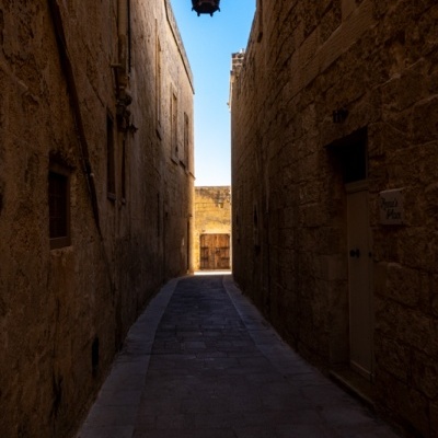 Rua em Mdina