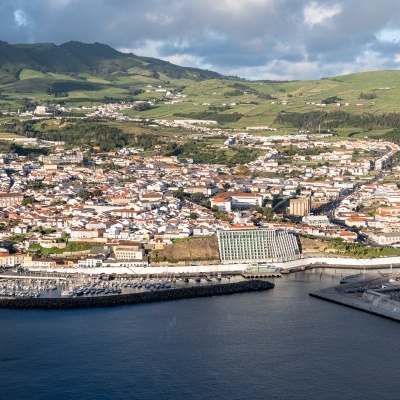 Cidade de Angra do Heroísmo vista do Monte Brasil