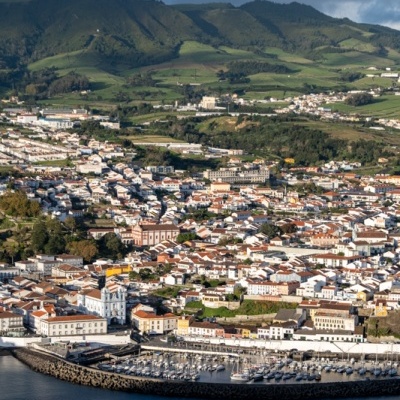 Cidade de Angra do Heroísmo vista do Monte Brasil