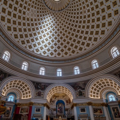 Basílica de Mosta