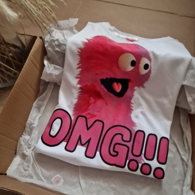 T-shirt personalizada OMG