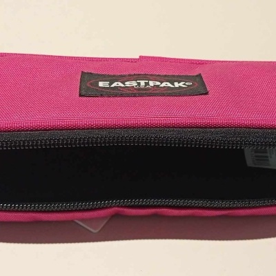 Estojo Eastpak Oval S Single Soft Lips