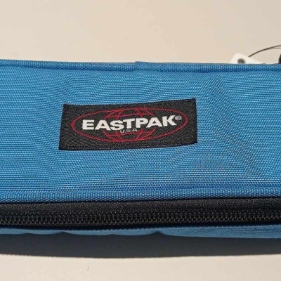 Estojo Eastpak Oval S Single Spring Break