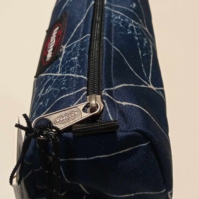 Estojo Eastpak Benchmark Single Cracked Blue