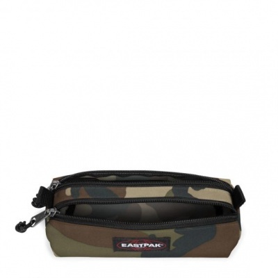 Estojo Eastpak Double Benchmark Camo