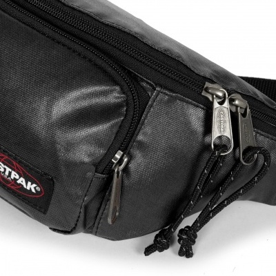 Bolsa Eastpak Page Shine Black