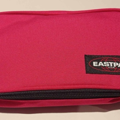 Estojo Eastpak Flat Oval Single Purple