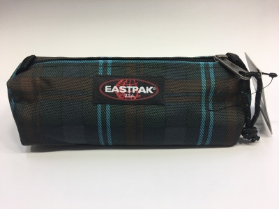 Estojo Eastpak Benchmark Single