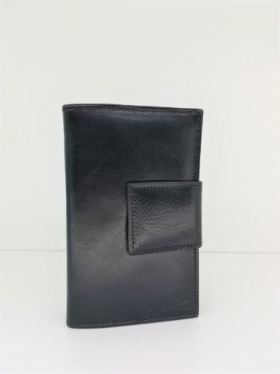 Carteira Delbag Preta em Pele com mola