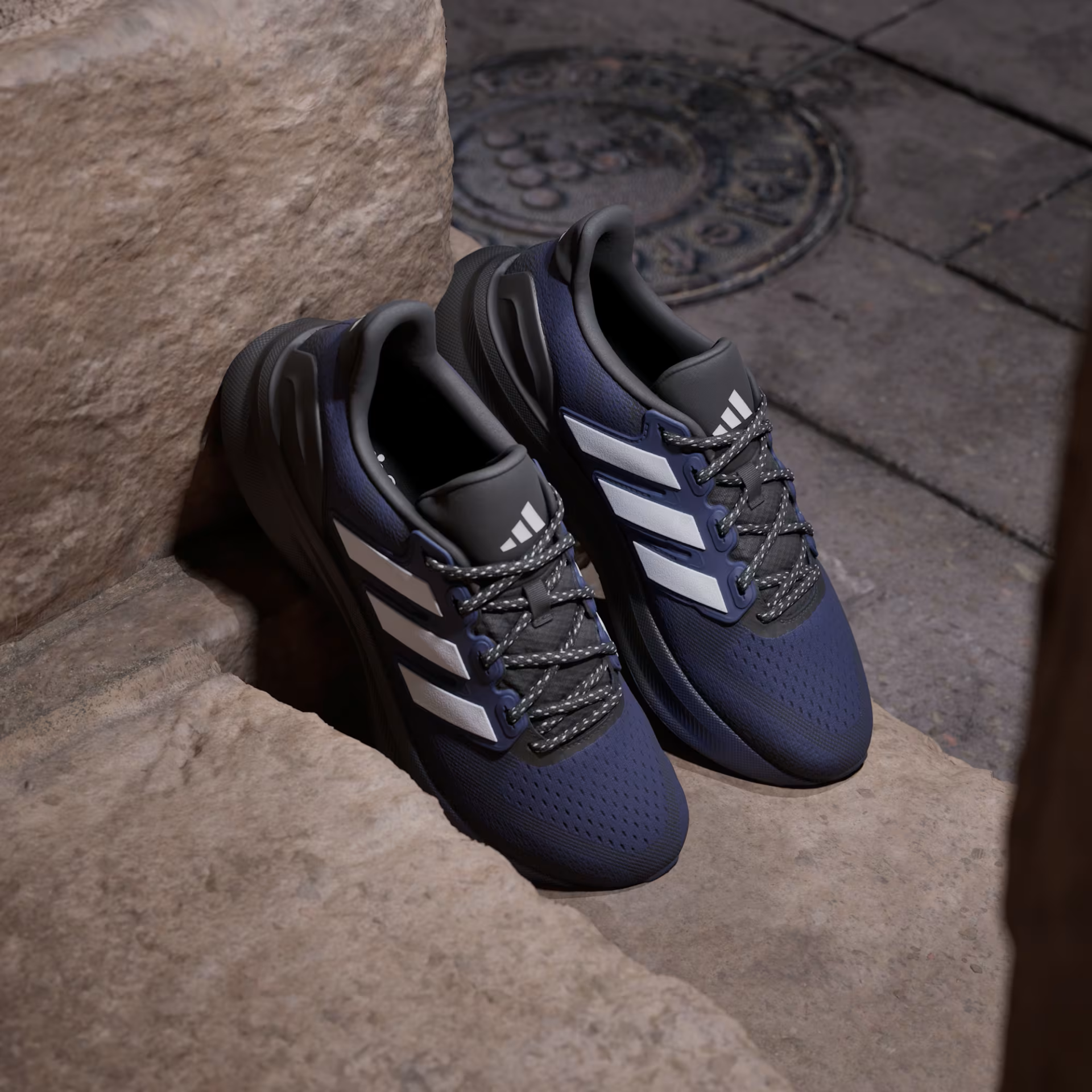 ADIDAS ULTRARUN 5 DARK BLUE/FTWR WHITE/CORE BLACK SAPATILHAS