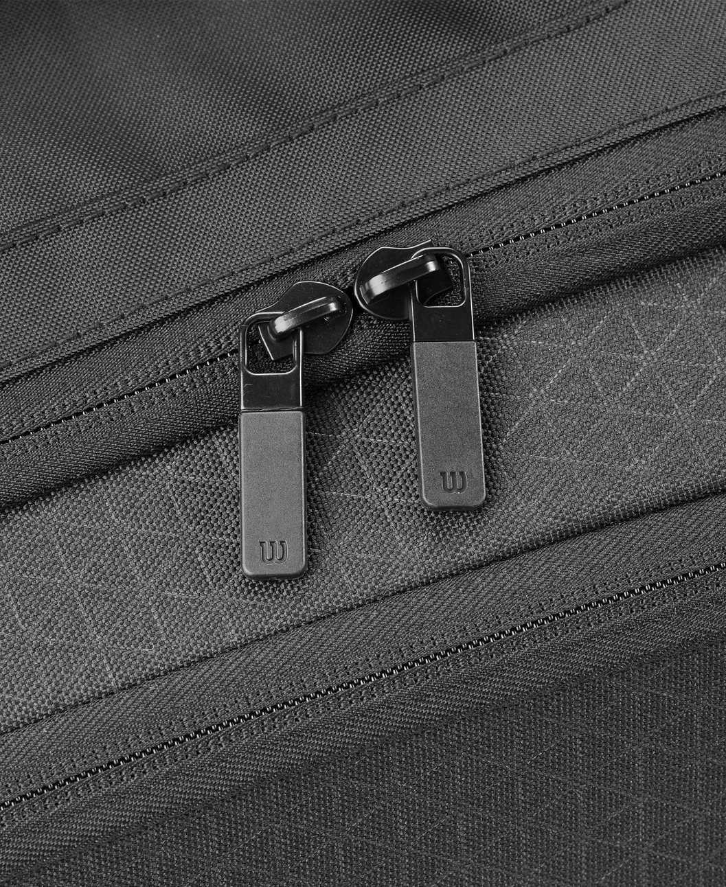 WILSON CLASH V3 6PK RACQUET BAG Black/Infrared