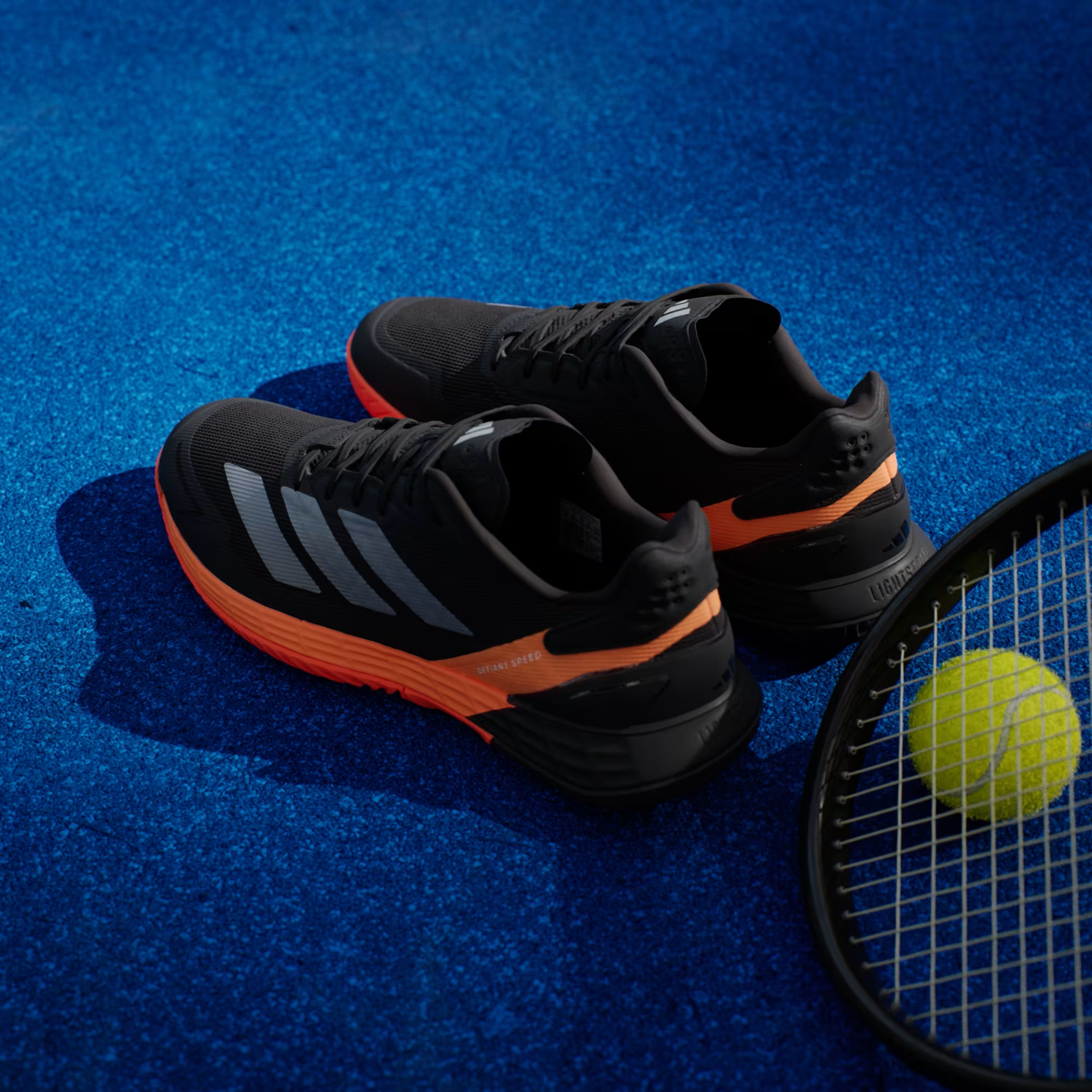 ADIDAS DEFIANT SPEED 2 MEN CORE BLACK/ORANGE SAPATILHAS