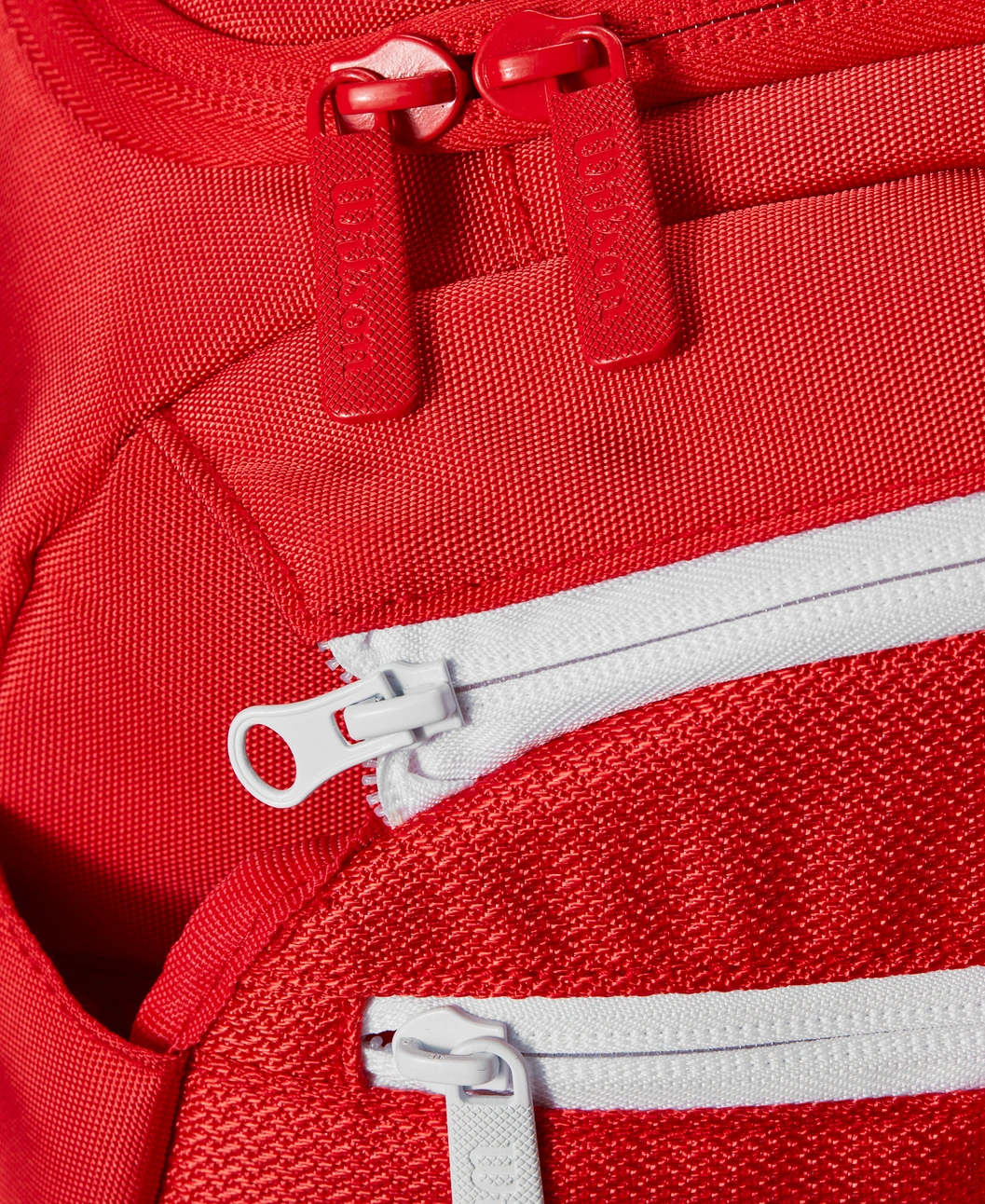 WILSON SUPER TOUR RED SMALL DUFFEL Red