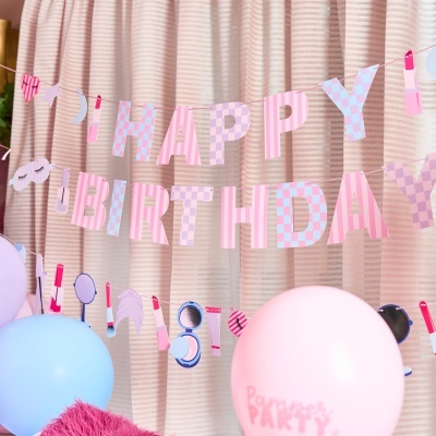 Grinalda Happy Birthday - Pamper Party Maquilhagem
