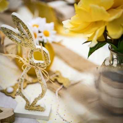 Coelho de Madeira com Glitter Páscoa