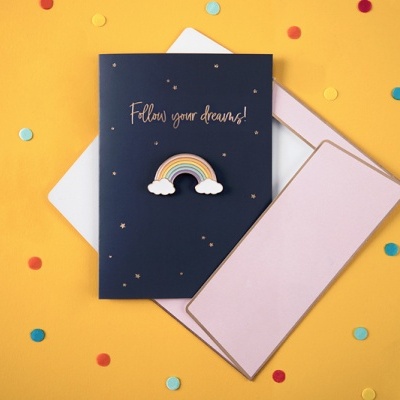 Postal "Follow Your Dreams"