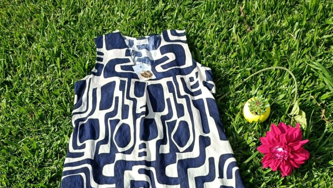 Vestido comprido com manga cava