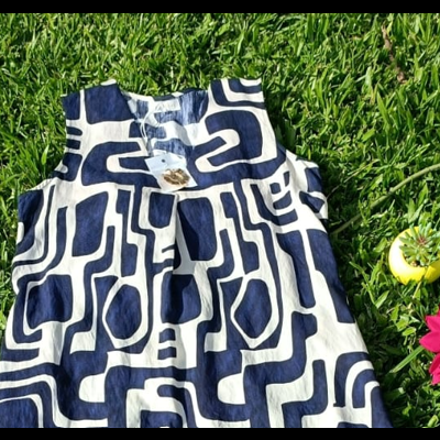 Vestido comprido com manga cava