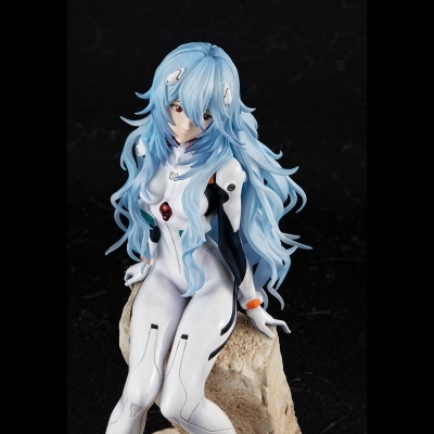 DISPONÍVEL POR ENCOMENDA - Estatueta "Evangelion": Rei Ayanami (22 cm) DISPONÍVEL POR ENCOMENDA - Estatueta "Evangelion": Rei Ayanami (22 cm)