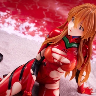 DISPONÍVEL POR ENCOMENDA -  Estatueta "Evangelion": Asuka Langley (Last Scene) 18 cm