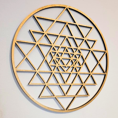 Gráfico mandala Sri Yantra em madeira
