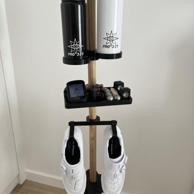 Suporte Vertical para Acessórios de Ciclismo