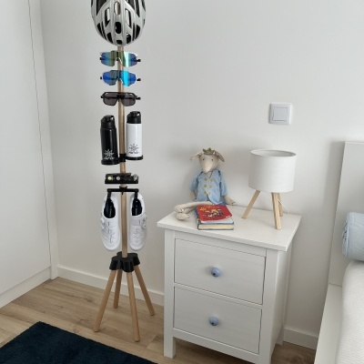 Suporte Vertical para Acessórios de Ciclismo