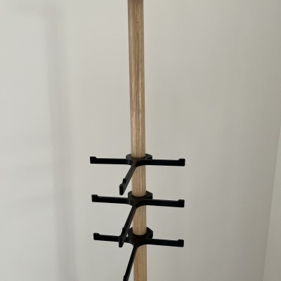 Suporte Vertical para Acessórios de Ciclismo