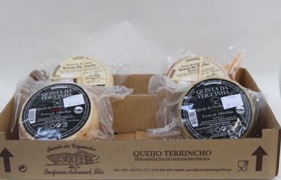 Pack Transmontano - 2 Queijos Quinta da Veiguinha + 2  Queijos Terras de Alfândega