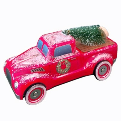 Lata carrinha com árvore de Natal.