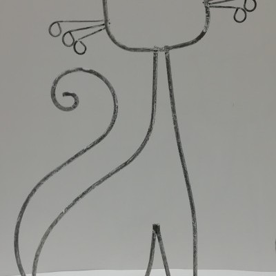 Gato em metal grande